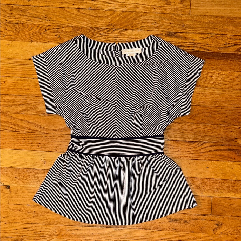 Monteau Los Angeles (small) black and white striped shirt